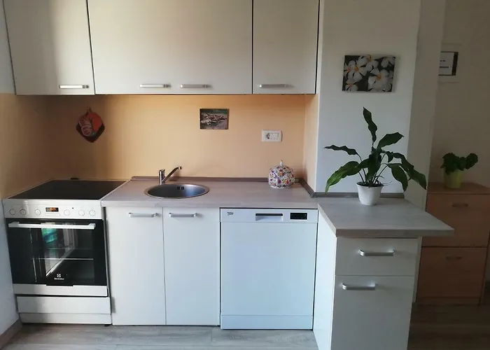 Peaceful View 아파트 *