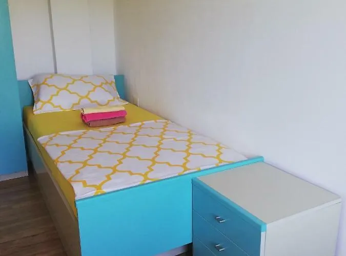 Peaceful View 아파트 *